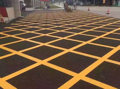 南通道路黄色网格线